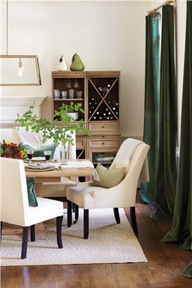 如何用窗簾來改變房間的色彩？